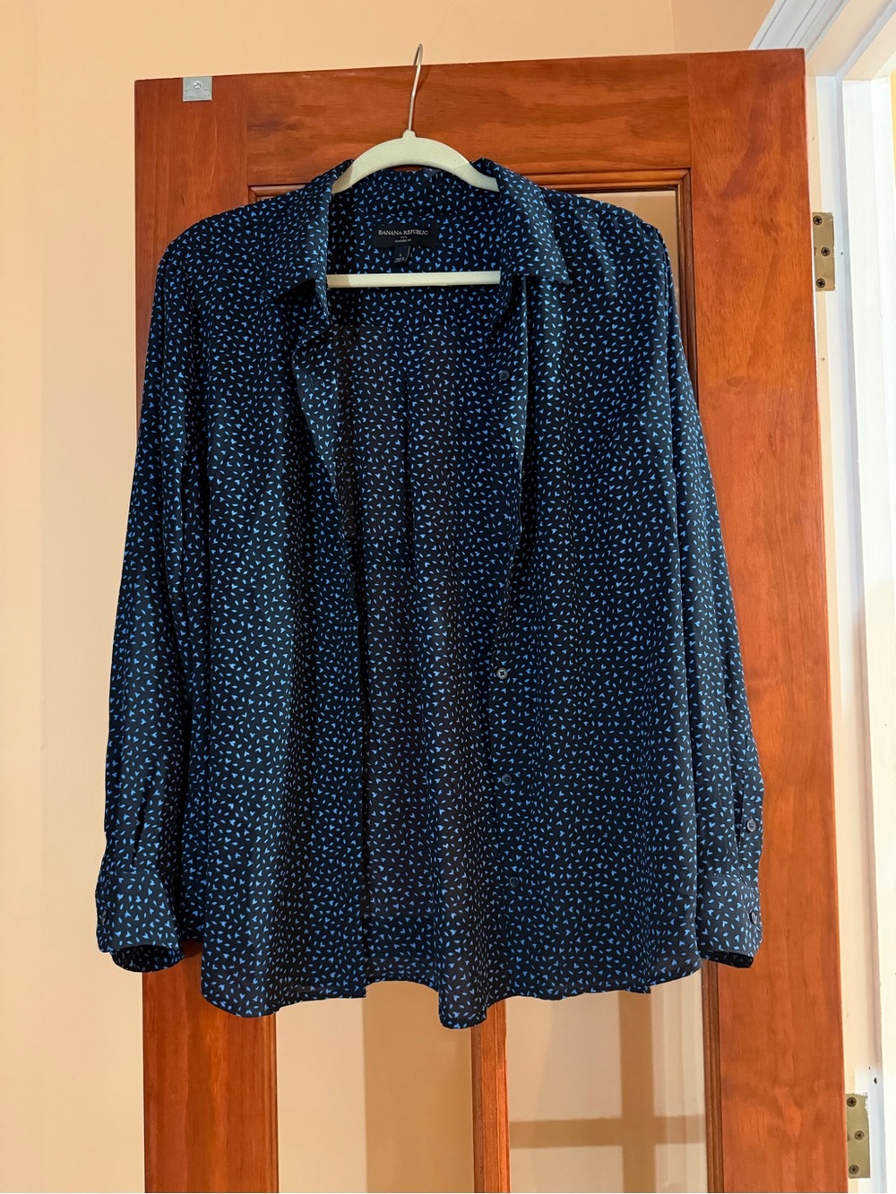 Banana Republic Navy Blue Micro-Pattern Long Sleeve Shirt
